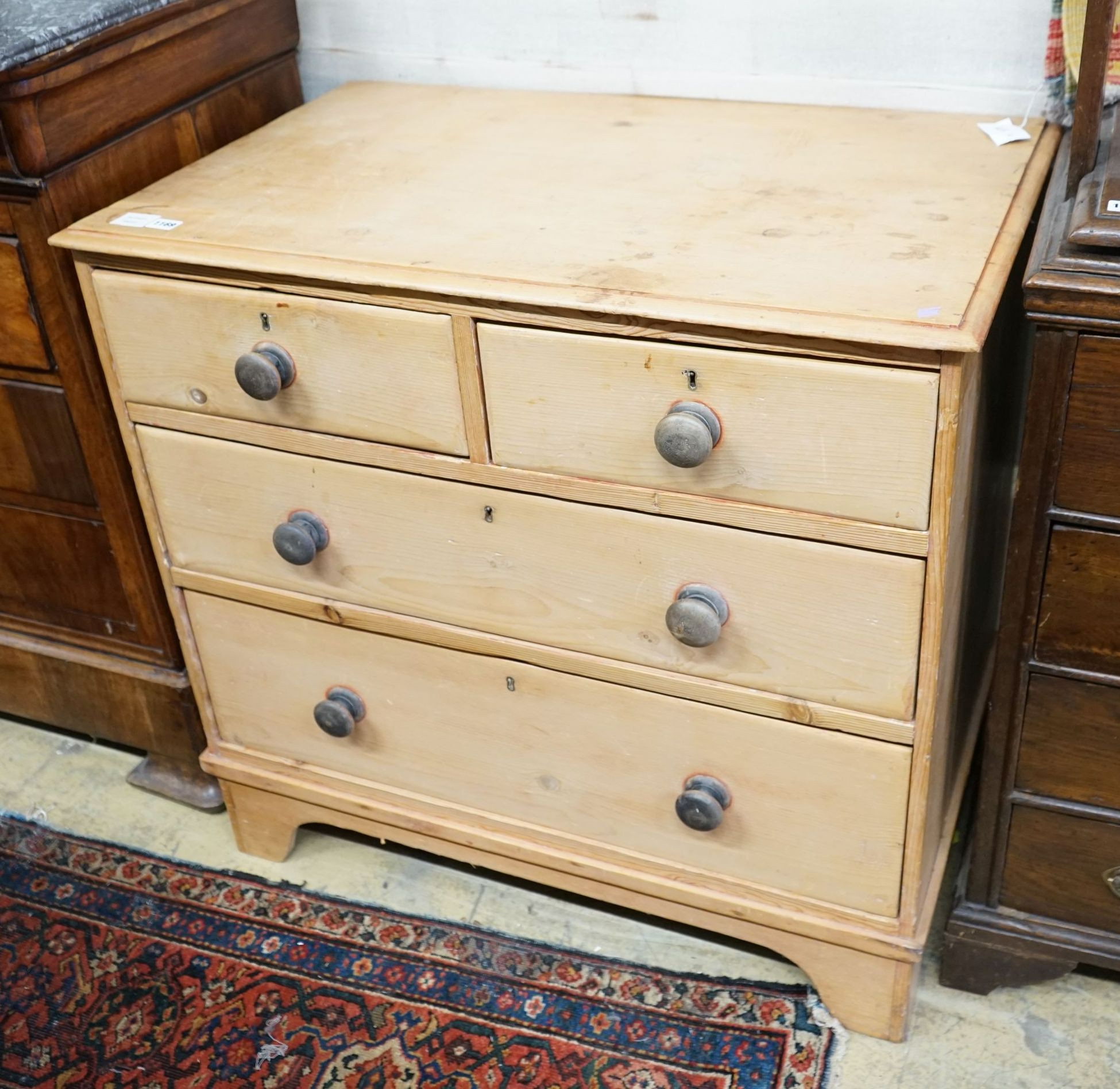 A small Victorian pine chest, width 90cm, depth 56cm, height 87cm